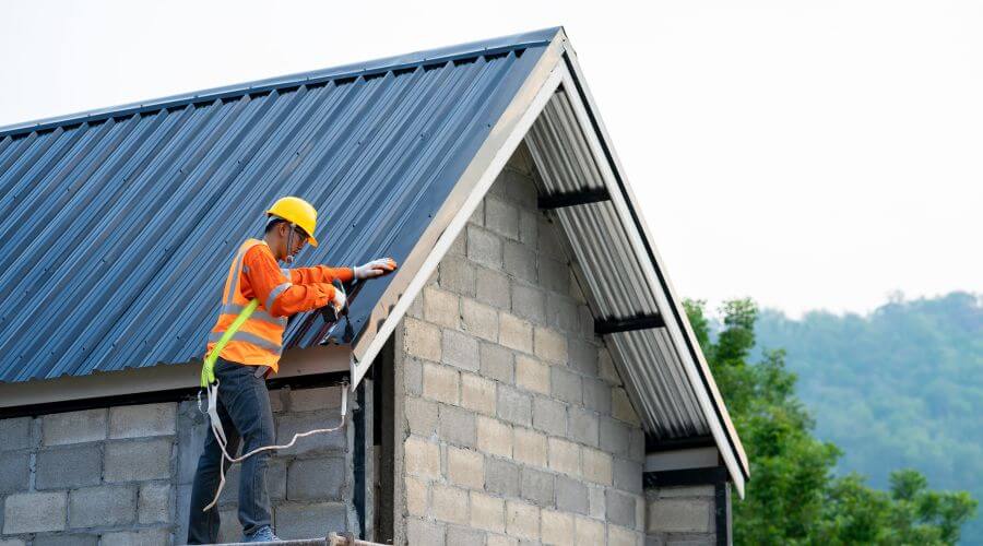 Professional Flat Roofing Installation in New Trenton, IN